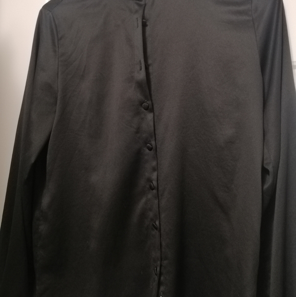 Silky Chic Black Blouse - Picture 3 of 6